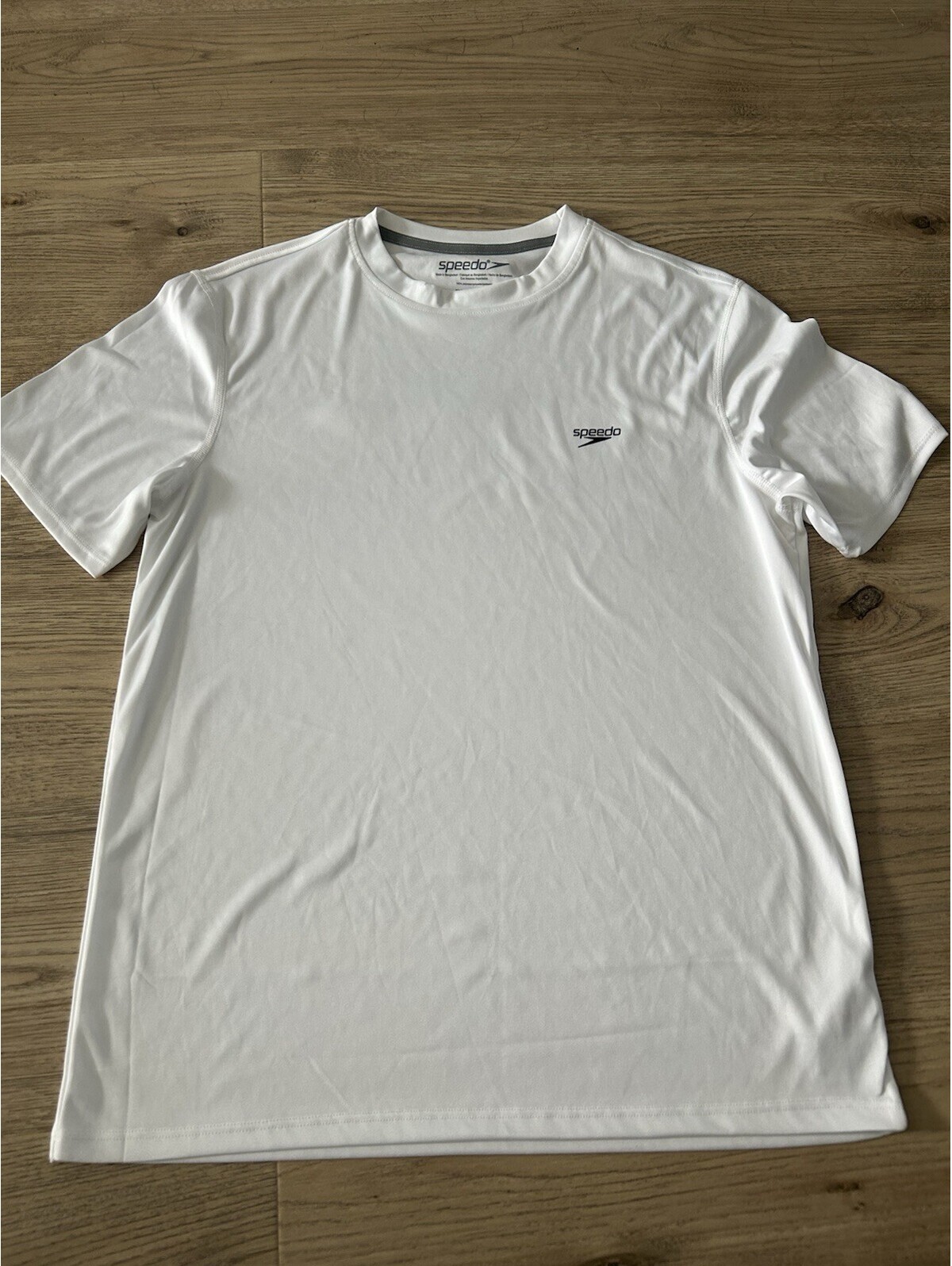 Speedo Swim Short Sleeve Shite T-Shirt Men's Small Nwot